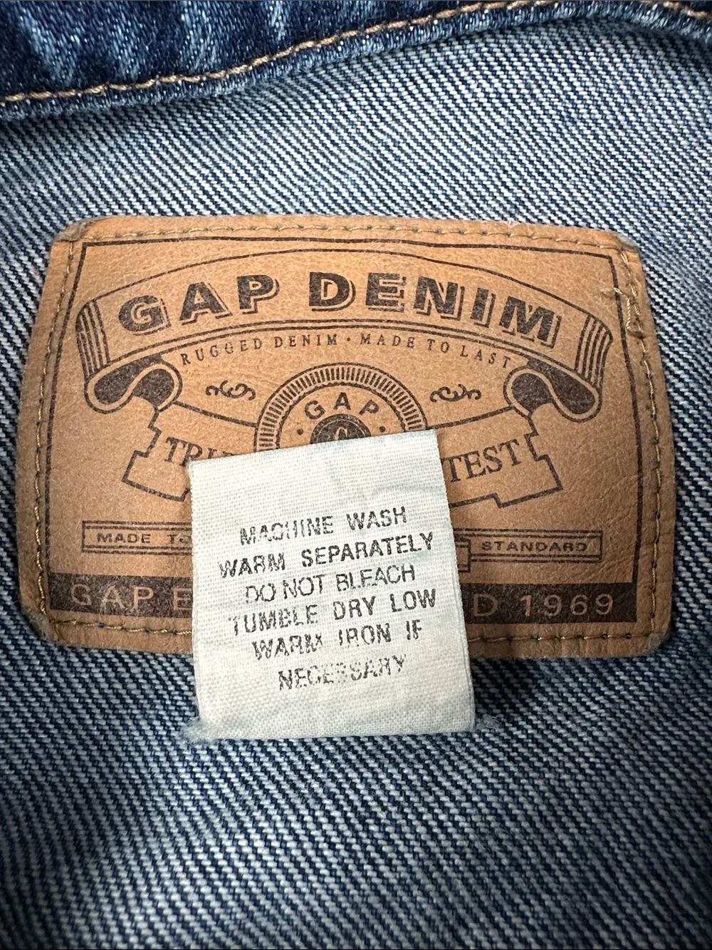 Vintage GAP Denim Jacket Youth Large L/G Blue Trucker Jean Coat 100% Cotton